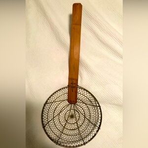 Vintage Primitive wire strainer skimmer bamboo wood handle Chinese cooking